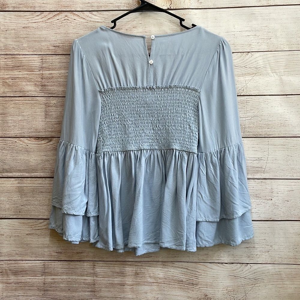 PINK LILY SMOCKED TOP WITH‎ BELL ALEEVES IN BLUE - Picture 6 of 7